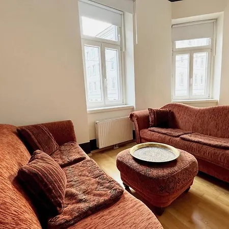 Neue, Gross & Gemuetliche Wohnung Mit Toller Anbindung Viena Exterior foto